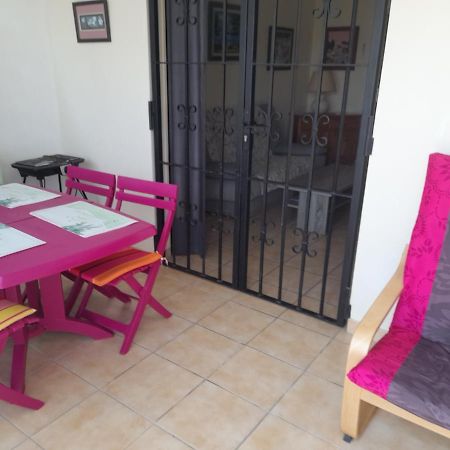 Logement calme proche mer, 4 personnes, St Aygulf Fréjus Esterno foto