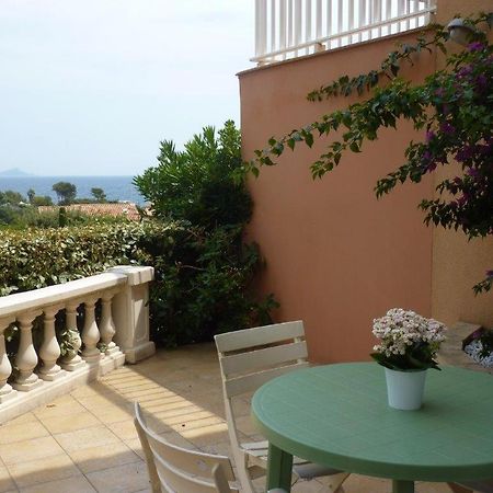 Logement calme proche mer, 4 personnes, St Aygulf Fréjus Esterno foto