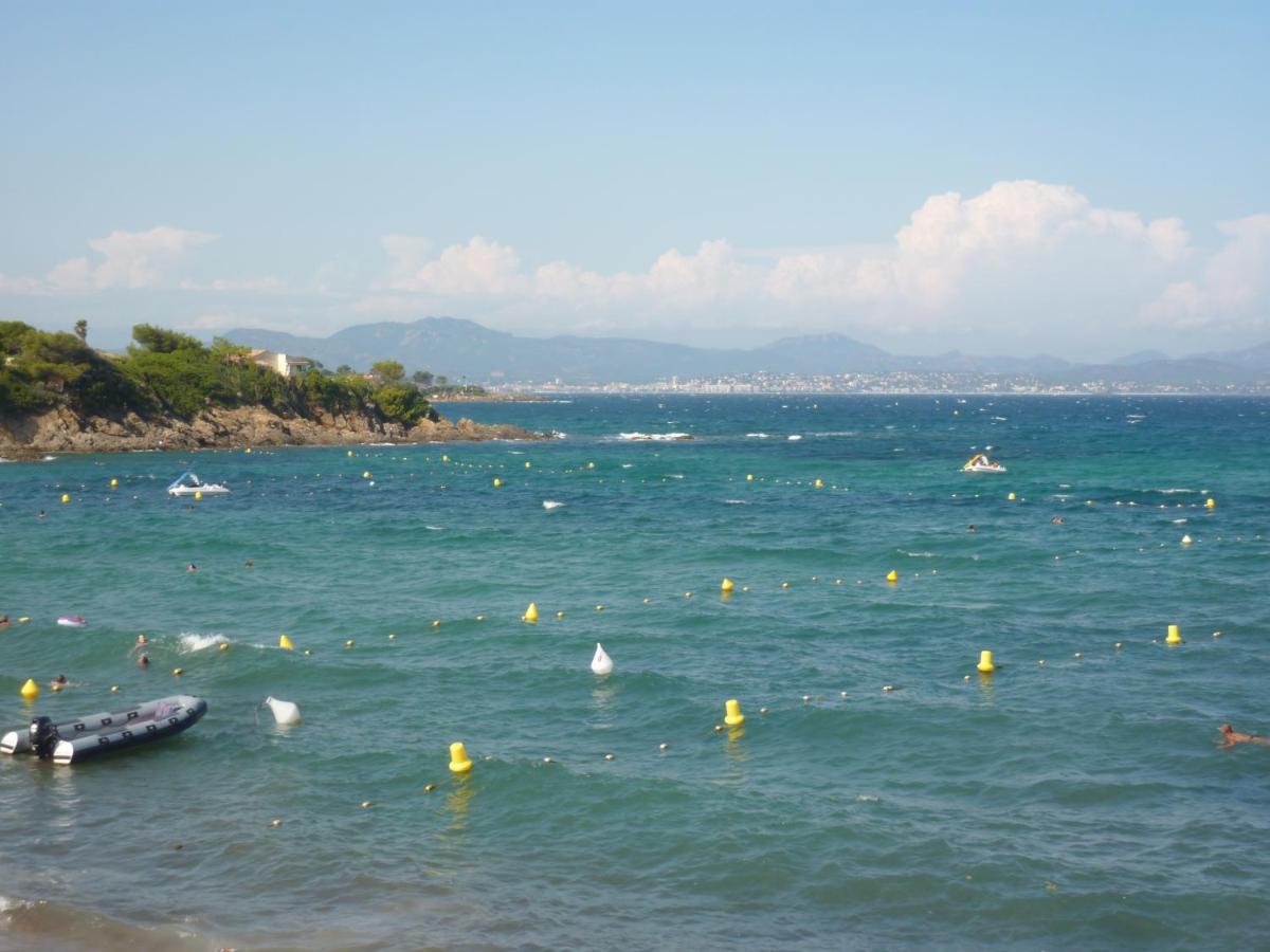 Logement calme proche mer, 4 personnes, St Aygulf Fréjus Esterno foto