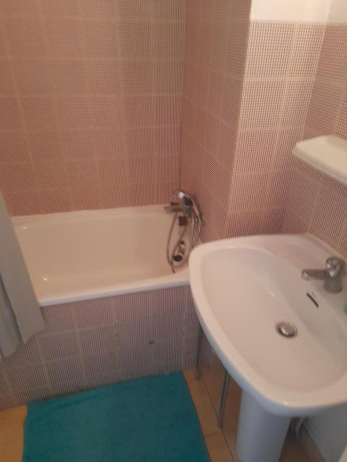 Logement calme proche mer, 4 personnes, St Aygulf Fréjus Esterno foto